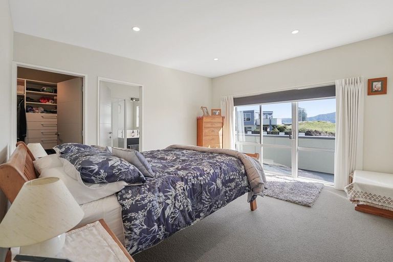 Photo of property in 78 Ocean Road, Paraparaumu Beach, Paraparaumu, 5032