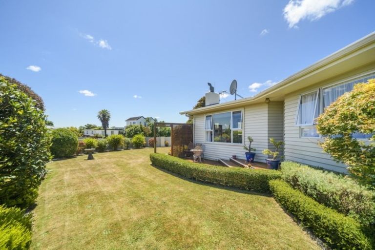 Photo of property in 40 Herbert Avenue, Cloverlea, Palmerston North, 4412