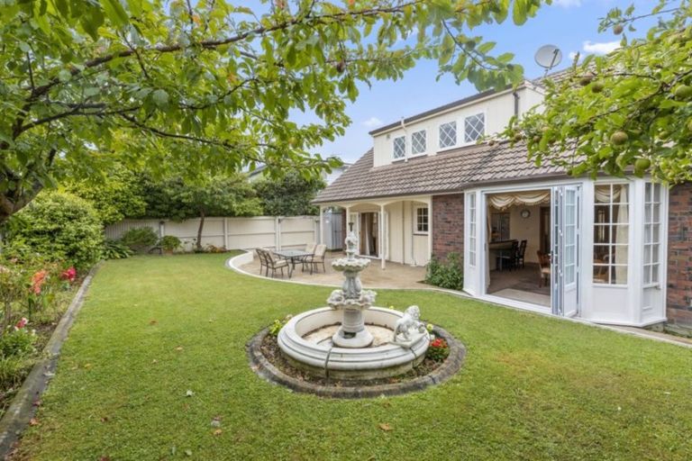 Photo of property in 25 Orr Crescent, Hutt Central, Lower Hutt, 5011