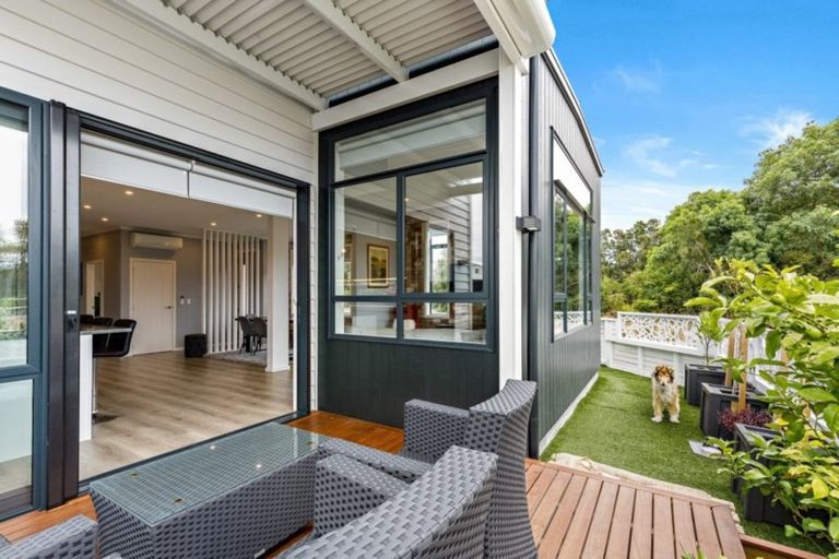 Photo of property in 52 Kano Way, Hobsonville, Auckland, 0616