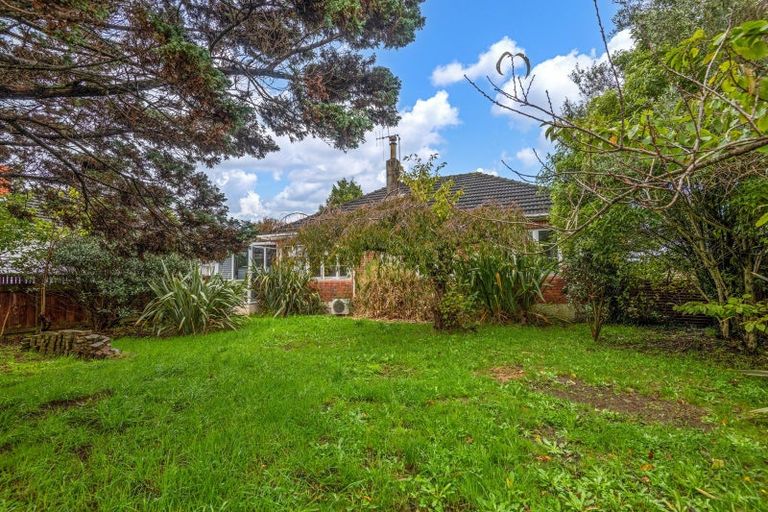 Photo of property in 132 Rangiora Avenue, Roslyn, Palmerston North, 4414