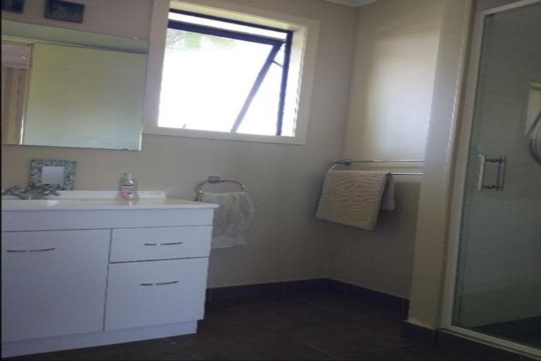 Photo of property in 46 Richmond Avenue, Richmond Heights, Taupo, 3330