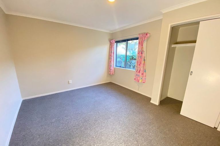 Photo of property in 30 Coventry Way, Long Bay, Auckland, 0630