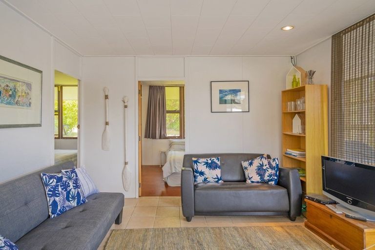 Photo of property in 36 Grierson Close, Hahei, Whitianga, 3591