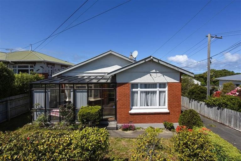 Photo of property in 99 Tomahawk Road, Andersons Bay, Dunedin, 9013