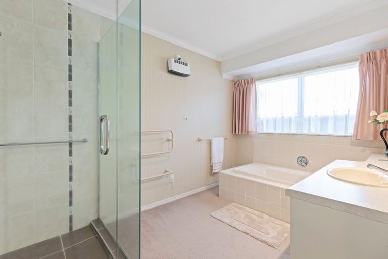 Photo of property in 48 Bayfair Drive, Mount Maunganui, 3116