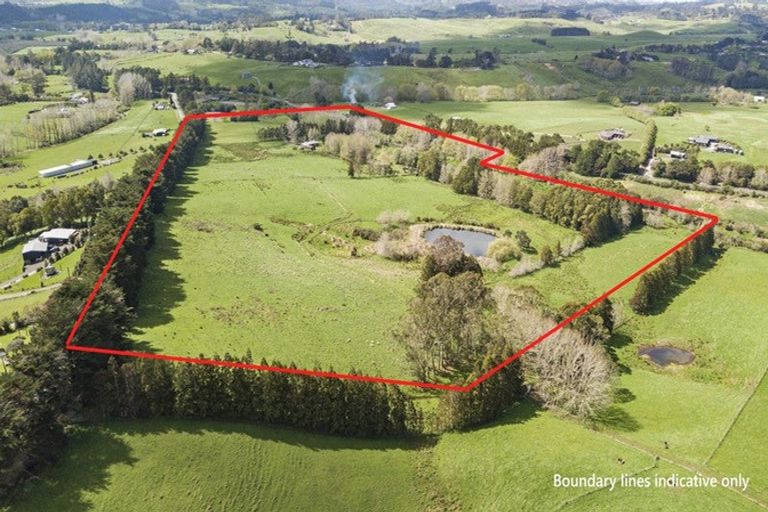 Photo of property in 234 Forestry Road, Waitoki, Kaukapakapa, 0871