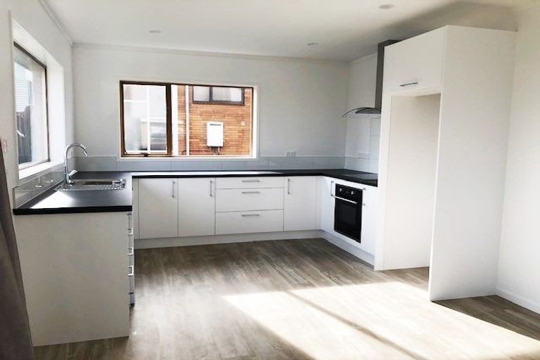 Photo of property in 2/41 Francis Street, Hauraki, Auckland, 0622