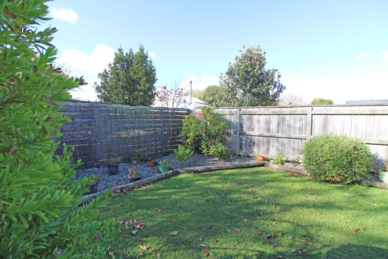 Photo of property in 5a Clifton Avenue, Carterton, 5713