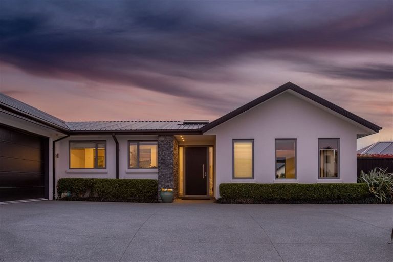 Photo of property in 20 Westburn Place, Prebbleton, 7604