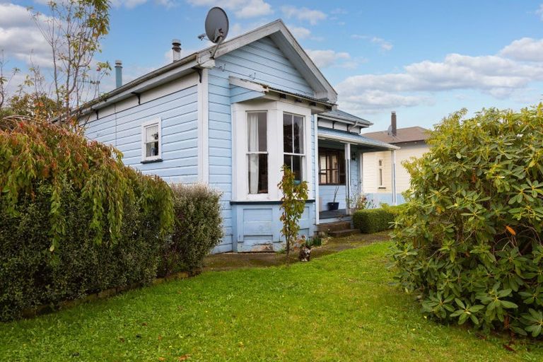 Photo of property in 18 Rawhiti Street, Dannevirke, 4930