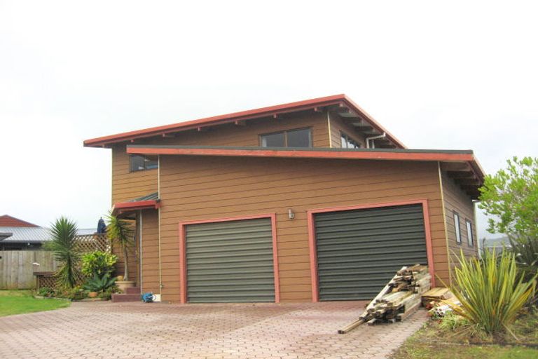 Photo of property in 55 George Point Road, Onerahi, Whangarei, 0110