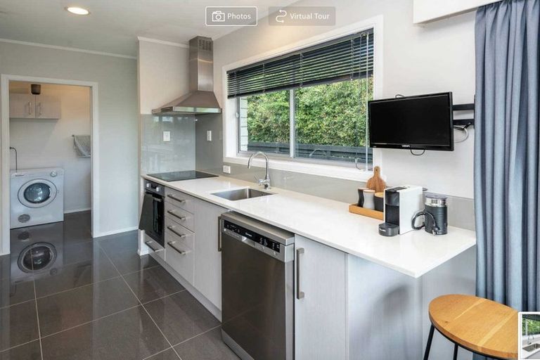 Photo of property in 11 Towra Place, Botany Downs, Auckland, 2010