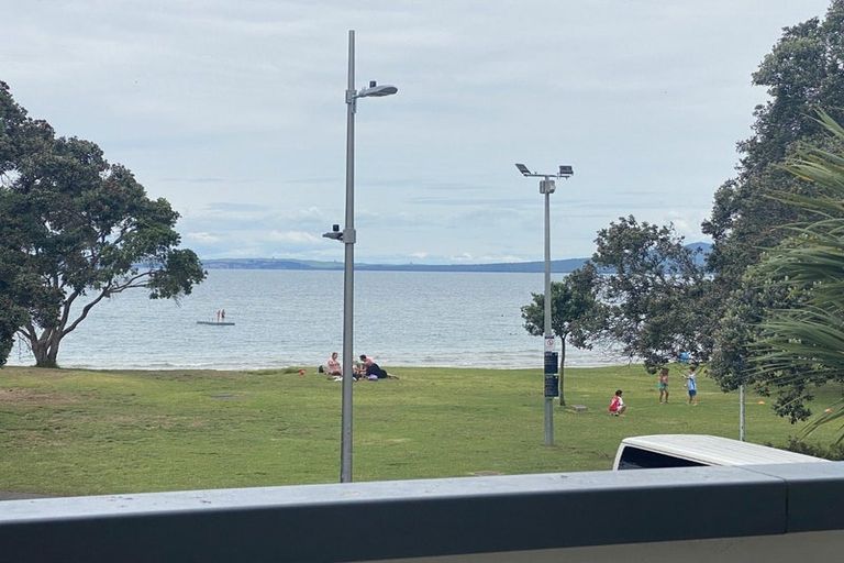 Photo of property in Ocean Breeze Apts, 8107/87 Clyde Road, Browns Bay, Auckland, 0630