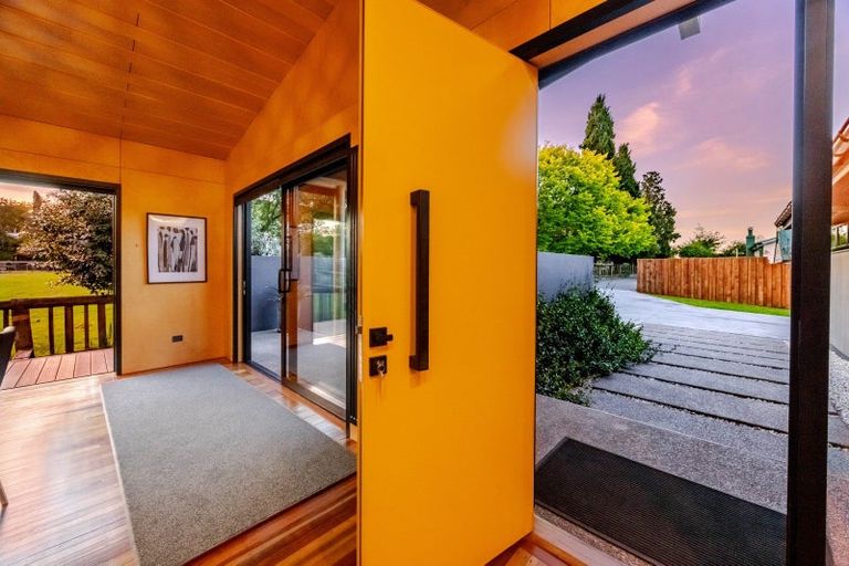 Photo of property in 5 Saint Marys Road, Waipukurau, 4200