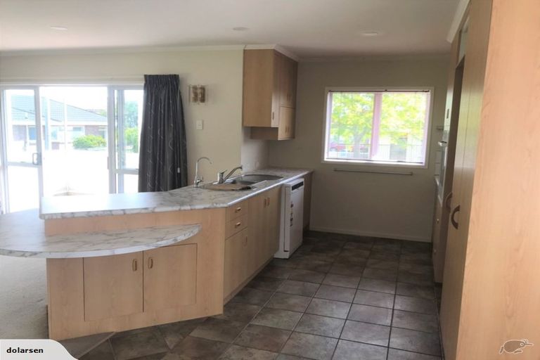 Photo of property in 61/4 Admiral Crescent, Flagstaff, Hamilton, 3210