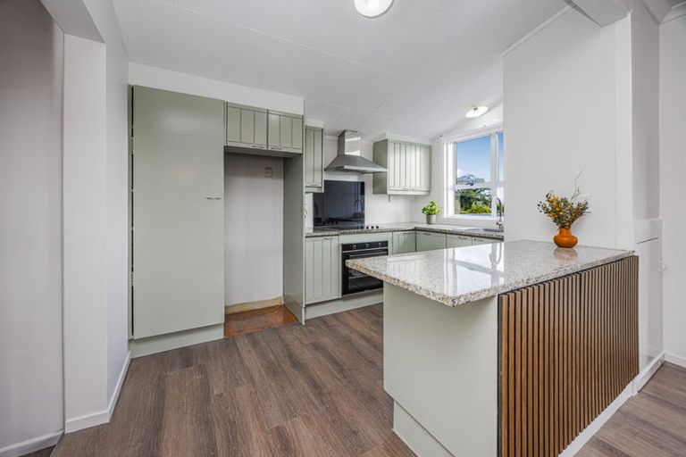 Photo of property in 35 Victoria Avenue, Waiuku, 2123