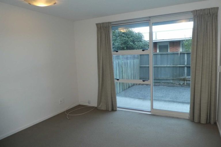 Photo of property in 4/14 Brougham Street, Addington, Christchurch, 8024