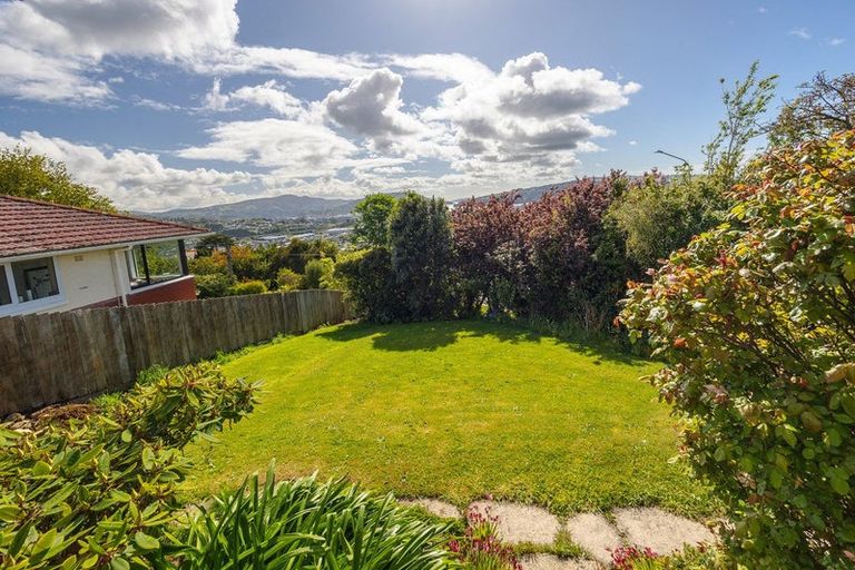Photo of property in 56 Middleton Road, Kew, Dunedin, 9012