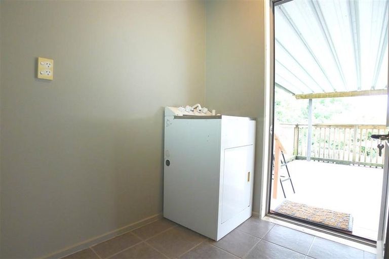 Photo of property in 9 Carillon Place, Massey, Auckland, 0614