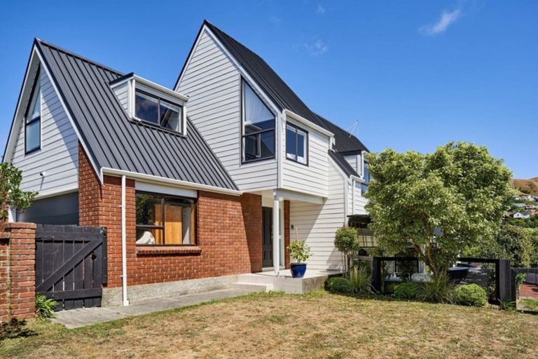 Photo of property in 43 Lakewood Avenue, Churton Park, Wellington, 6037