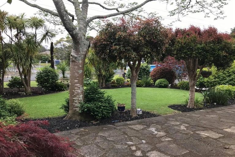 Photo of property in 20 Sherrybrooke Place, Sunnyvale, Auckland, 0612