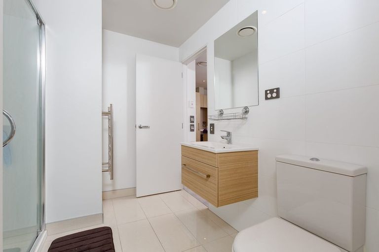 Photo of property in G2/5 Howe Street, Freemans Bay, Auckland, 1011