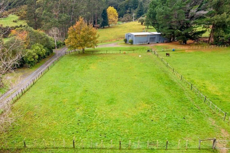 Photo of property in 1063c Blue Mountains Road, Blue Mountains, Upper Hutt, 5371