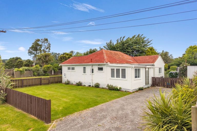Photo of property in 1 Ngareta Road, Mourea, Rotorua, 3074