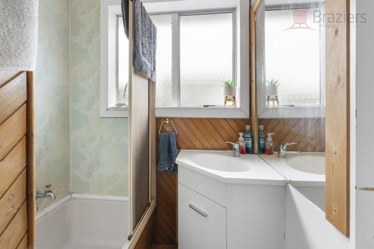 Photo of property in 29 Vancouver Crescent, Wainoni, Christchurch, 8061