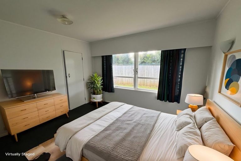 Photo of property in 1/66 Beach Road, Pahurehure, Papakura, 2113