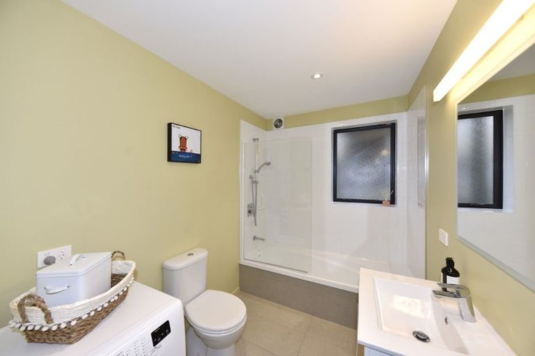 Photo of property in Bealey Courts, 1/271 Bealey Avenue, Christchurch Central, Christchurch, 8013