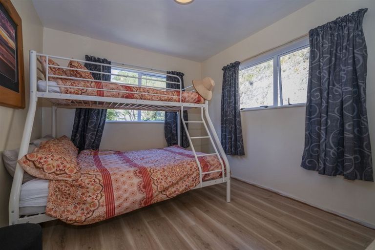 Photo of property in 33 Windsor Drive, Tairua, 3508