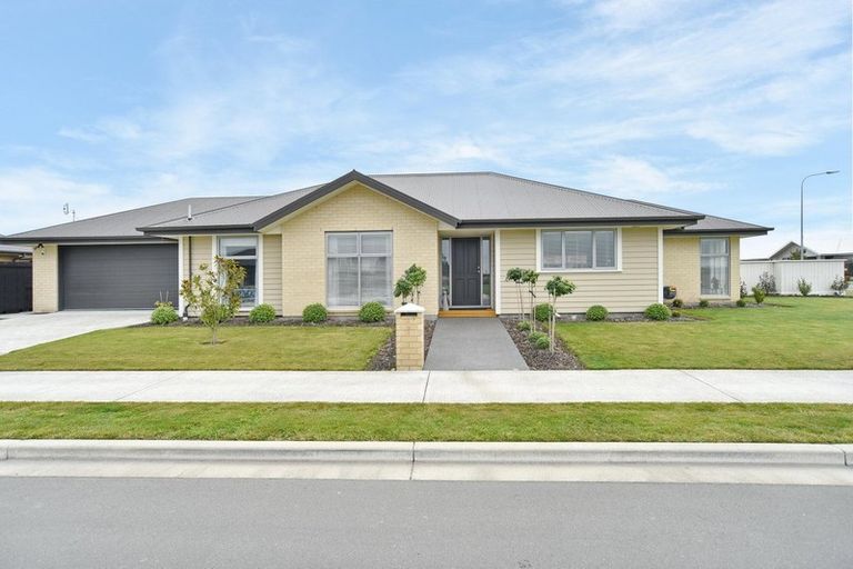 Photo of property in 13 Goodwin Street, Rangiora, 7400