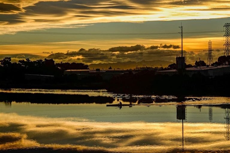 Photo of property in 8/8a Settlers Crescent, Ferrymead, Christchurch, 8023