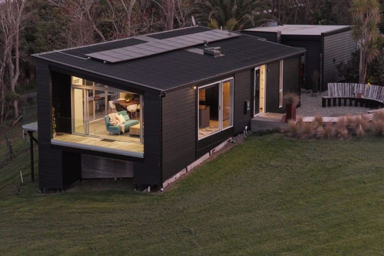 Photo of property in 25 Seamore Rise, Waipu, 0582