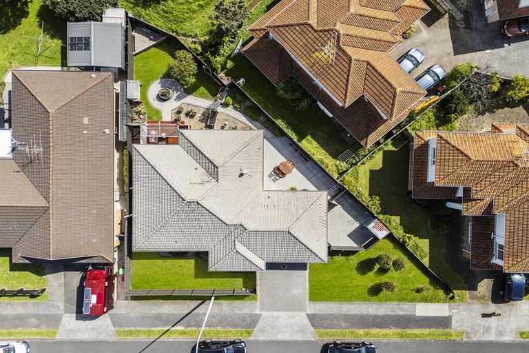 Photo of property in 2/83 Meadowland Drive, Somerville, Auckland, 2014