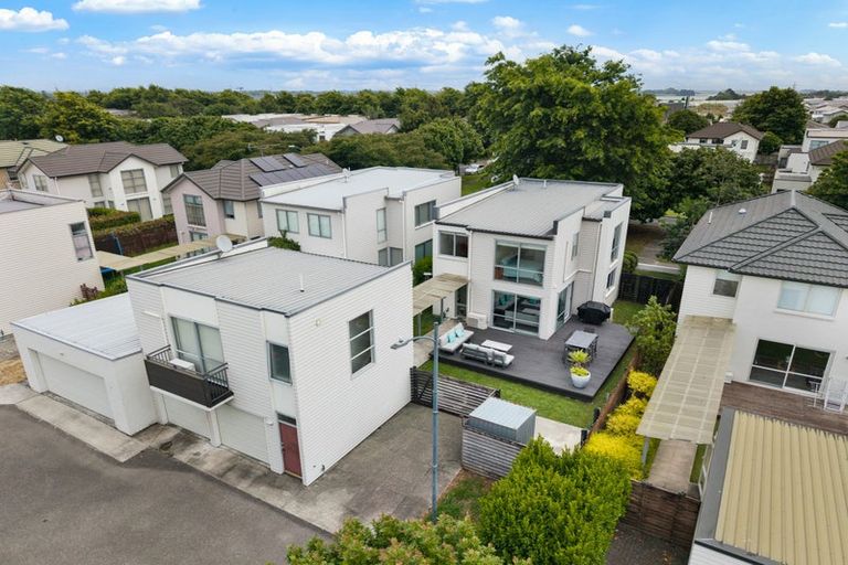Photo of property in 19 Mcginty Street, Takanini, 2112