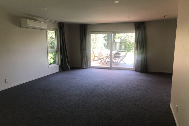 Photo of property in 22 Augusta Street, Redcliffs, Christchurch, 8081