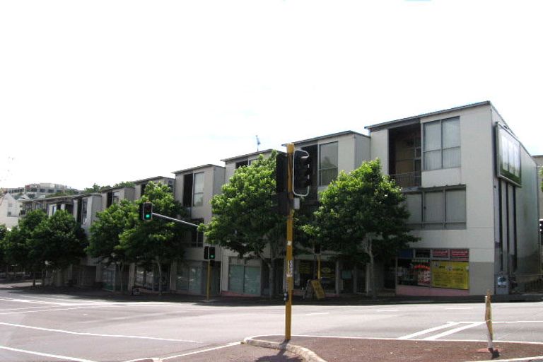 Photo of property in 6b/30 Upper Queen Street, Auckland Central, Auckland, 1010