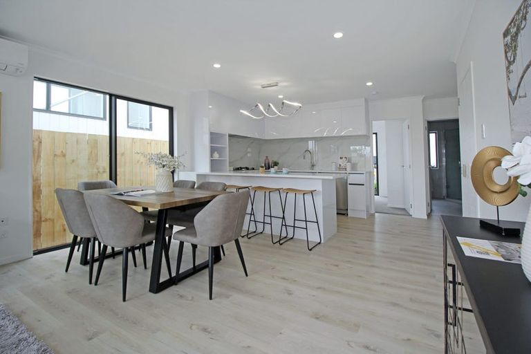 Photo of property in 20b Hill Road, Papatoetoe, Auckland, 2025