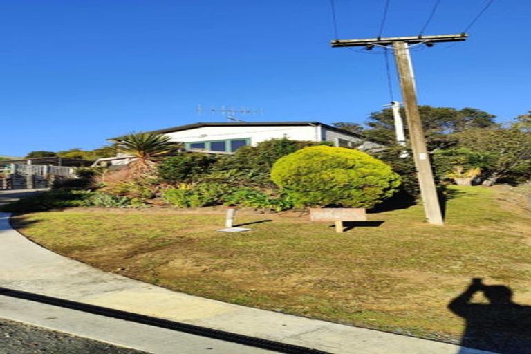 Photo of property in 2875 Long Bay Road, Wyuna Bay, Coromandel, 3581