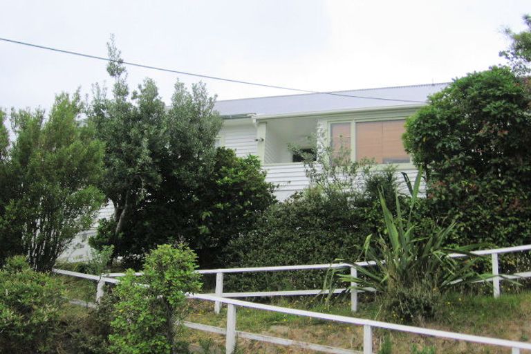Photo of property in 14 Moffitt Street, Vogeltown, Wellington, 6021