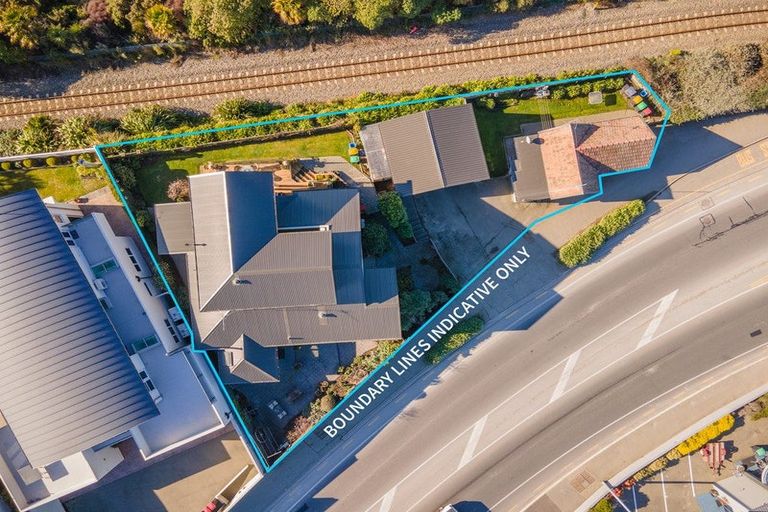 Photo of property in 1 Evans Street, Maori Hill, Timaru, 7910