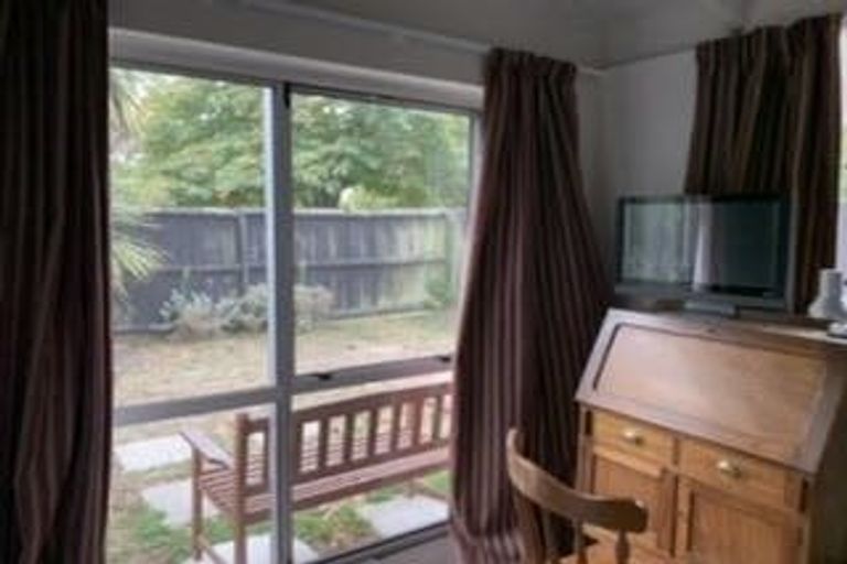 Photo of property in 2/23 Blighs Road, Strowan, Christchurch, 8052