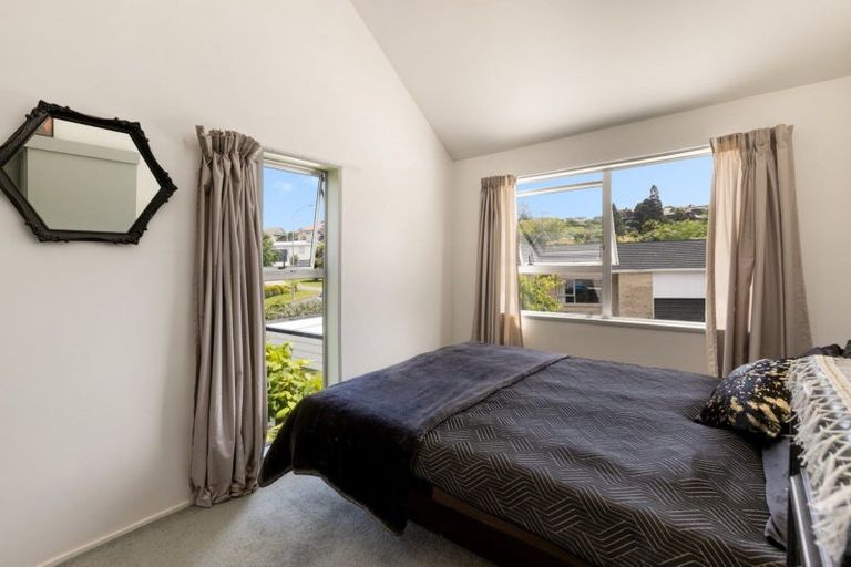 Photo of property in 114 Hinewa Road, Otumoetai, Tauranga, 3110