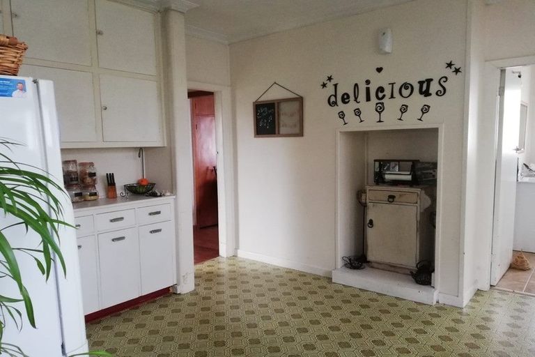 Photo of property in 1 Churchill Street, Putaruru, 3411