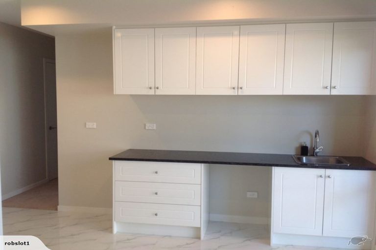 Photo of property in 43 Harrowglen Drive, Northcross, Auckland, 0630