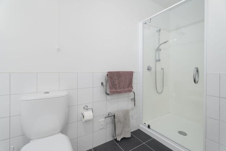 Photo of property in 27 Endeavour Drive, Whitby, Porirua, 5024