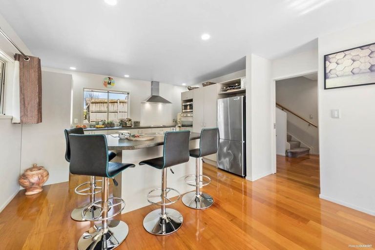 Photo of property in 63a Godley Road, Green Bay, Auckland, 0604